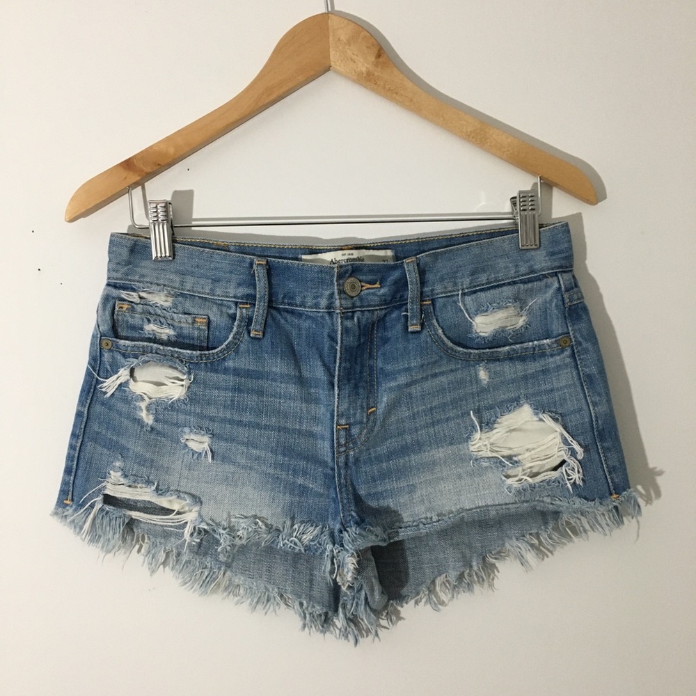 Sold🚫 Abercrombie & Fitch Shorts - Picture 1 of 5